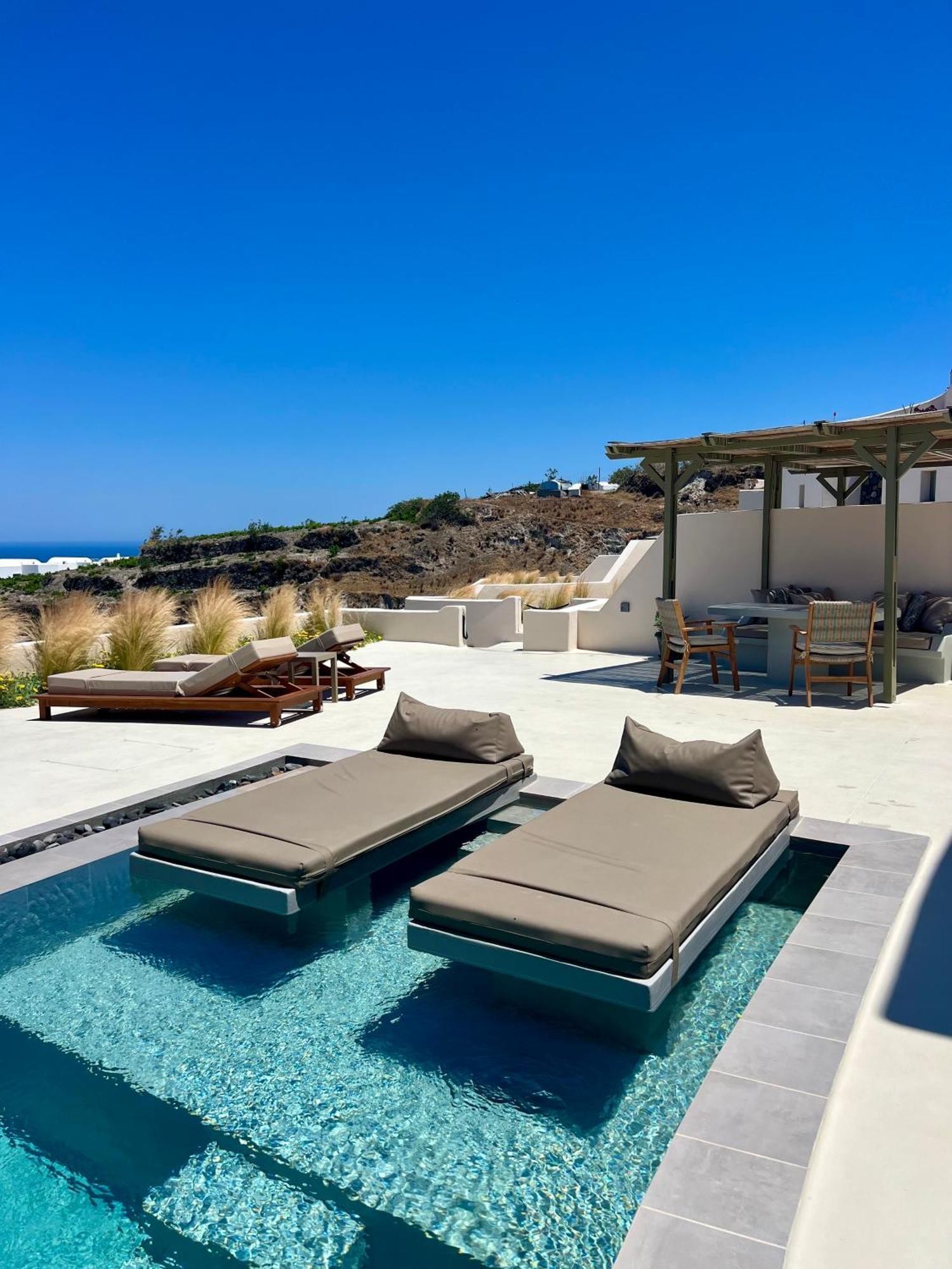 Lavadoze Luxury Suites Exo Gonia Bagian luar foto